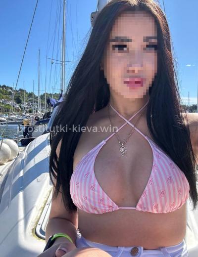 Повія Виолетта - Фото  2 №9172